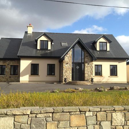 Railway View - Connemara Bed and Breakfast Recess Eksteriør billede