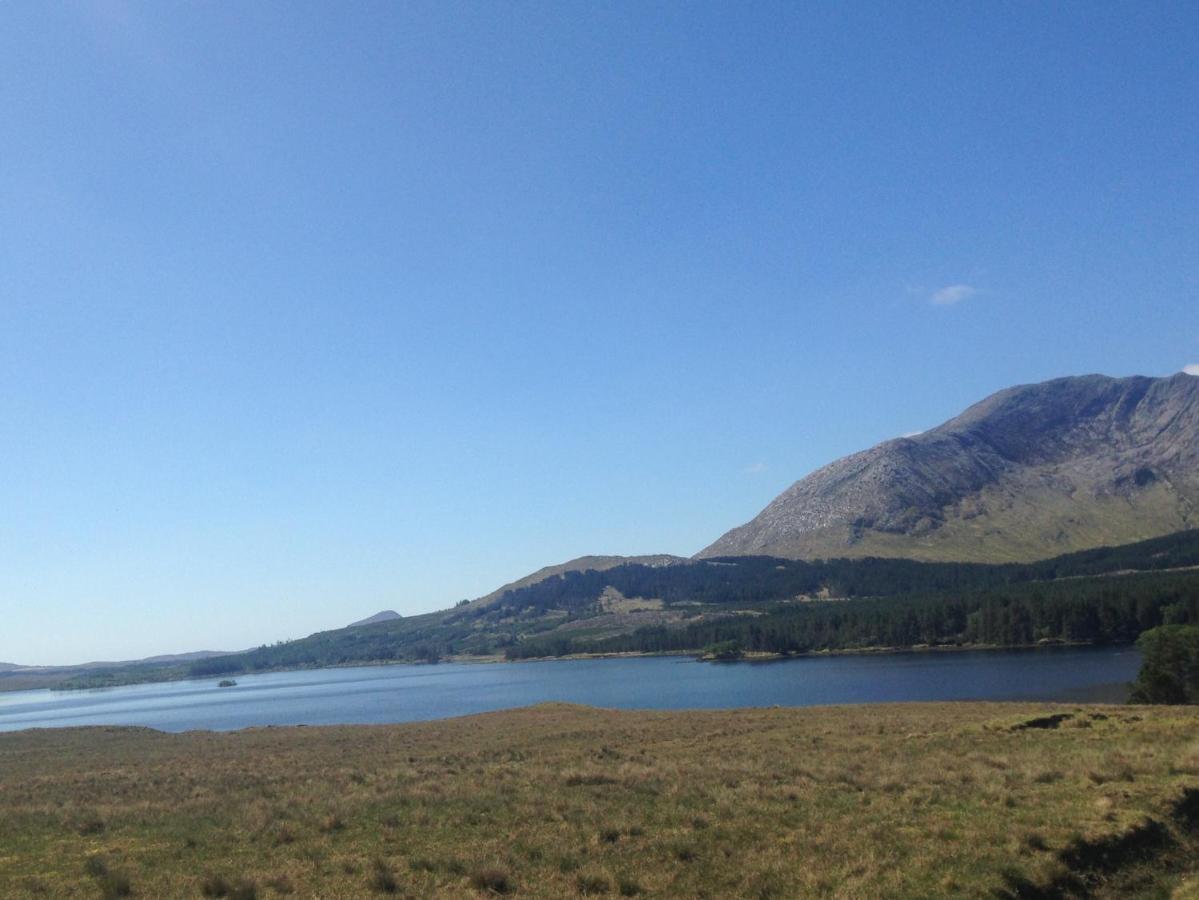 Railway View - Connemara Bed and Breakfast Recess Eksteriør billede